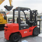 3 Stage Forklift Truck Diesel 3000kg Rated Capacity With 180 Degree Rearview Mirror